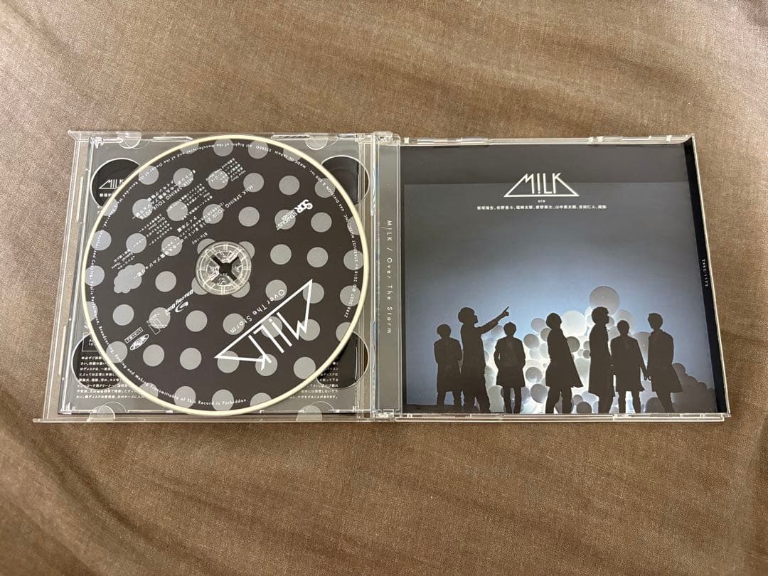 M!LK Over The Storm wity盤