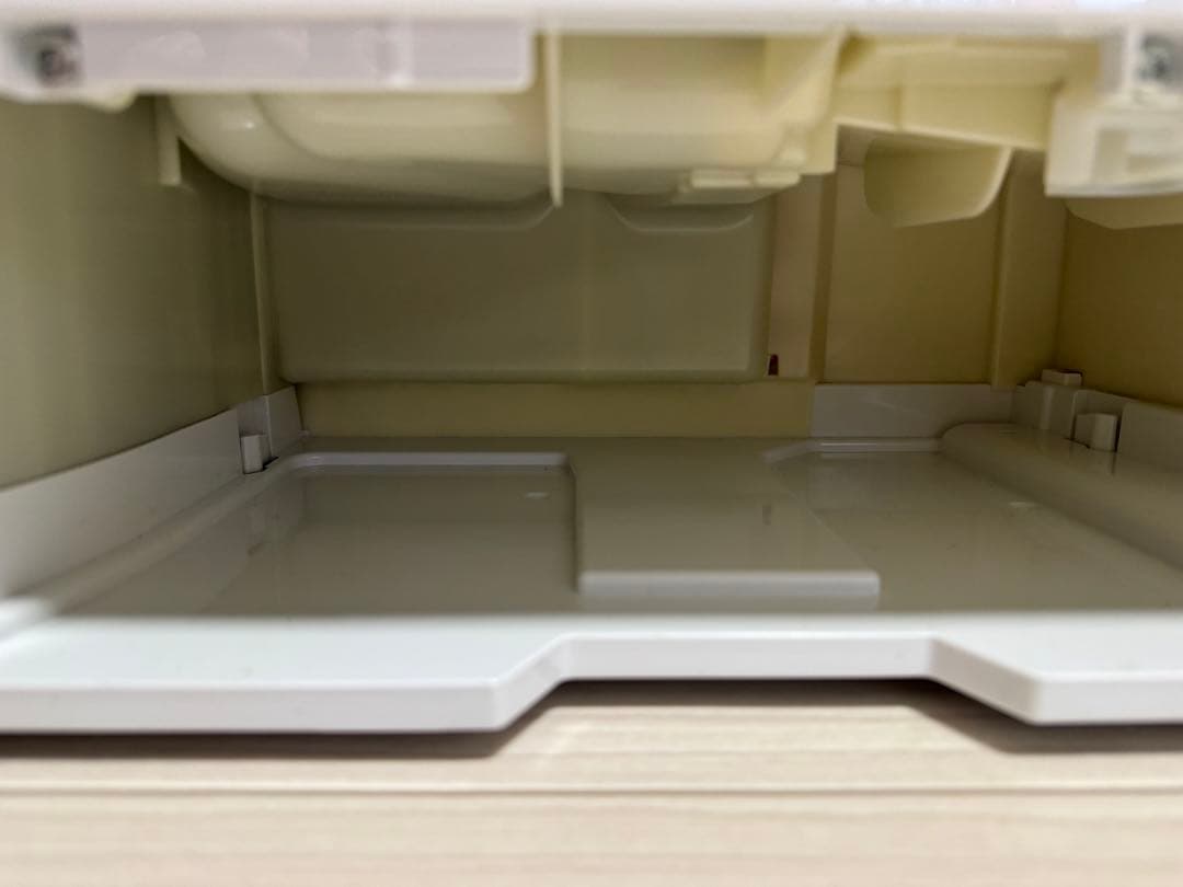 2024年製 Panasonic　衣類乾燥除湿機　ハイブリッド　F-YHX90B