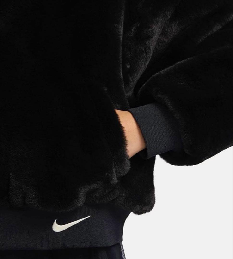 NIKE ウィメンズ リバーシブル フェイクファー ボンバージャケット Lサイズ
