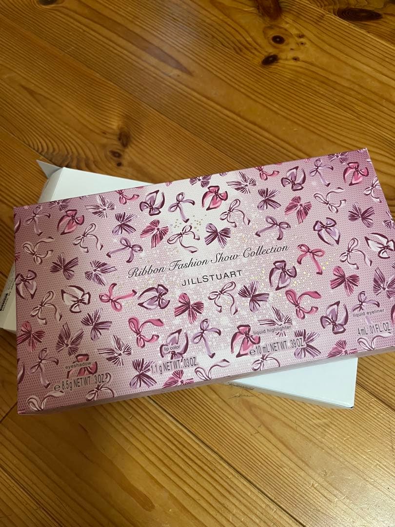 JILLSTUART 2025クリスマスコフレ