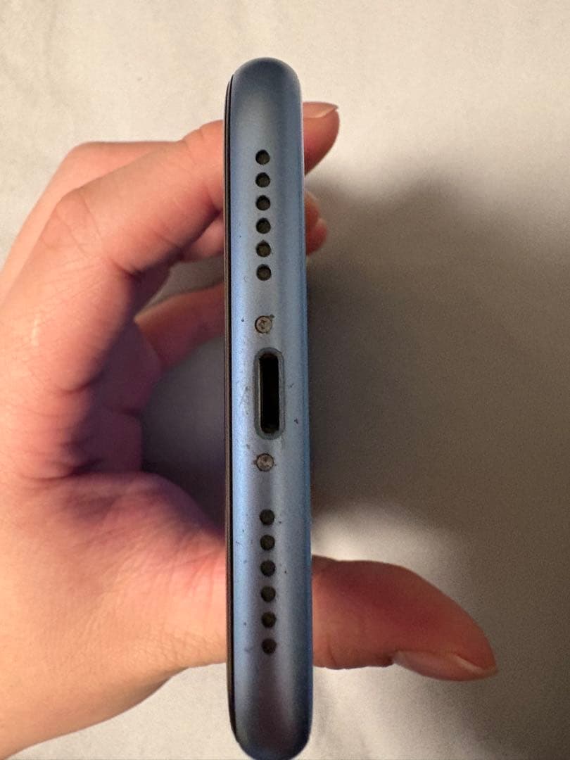 Apple iPhone XR 本体 ブルー