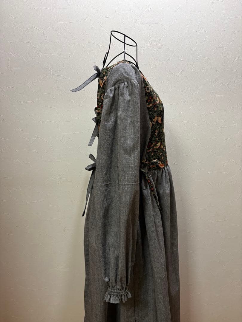 割烹着 おしゃれ ハンドメイド【ウィリアム・モリス いちご泥棒】