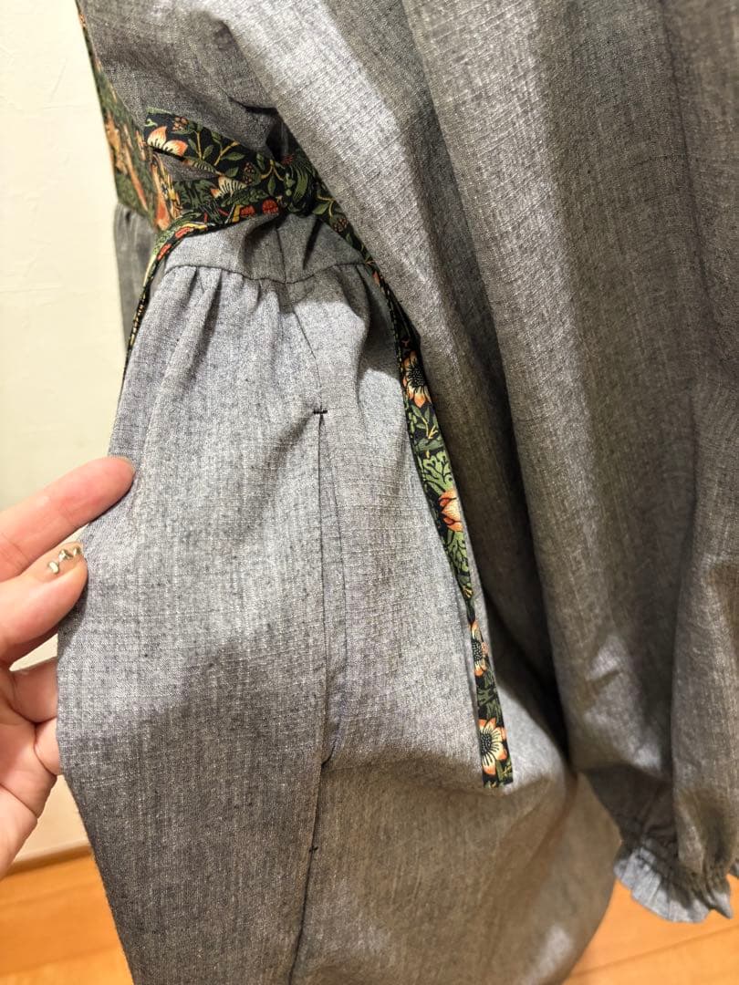 割烹着 おしゃれ ハンドメイド【ウィリアム・モリス いちご泥棒】