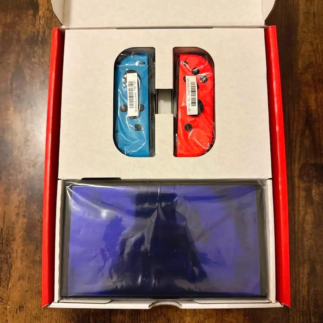 任天堂 Nintendo Switch 有機EL 本体　Joy-Conネオン