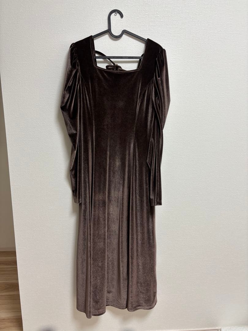 ベロアワンピース