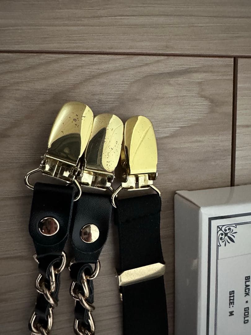 BECOME TREE ブラックxゴールドチェーンサスペンダーTAKUYA∞