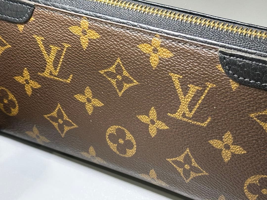 LOUIS VUITTON モノグラム ラウンド長財布 ブラウン ウィメンズ