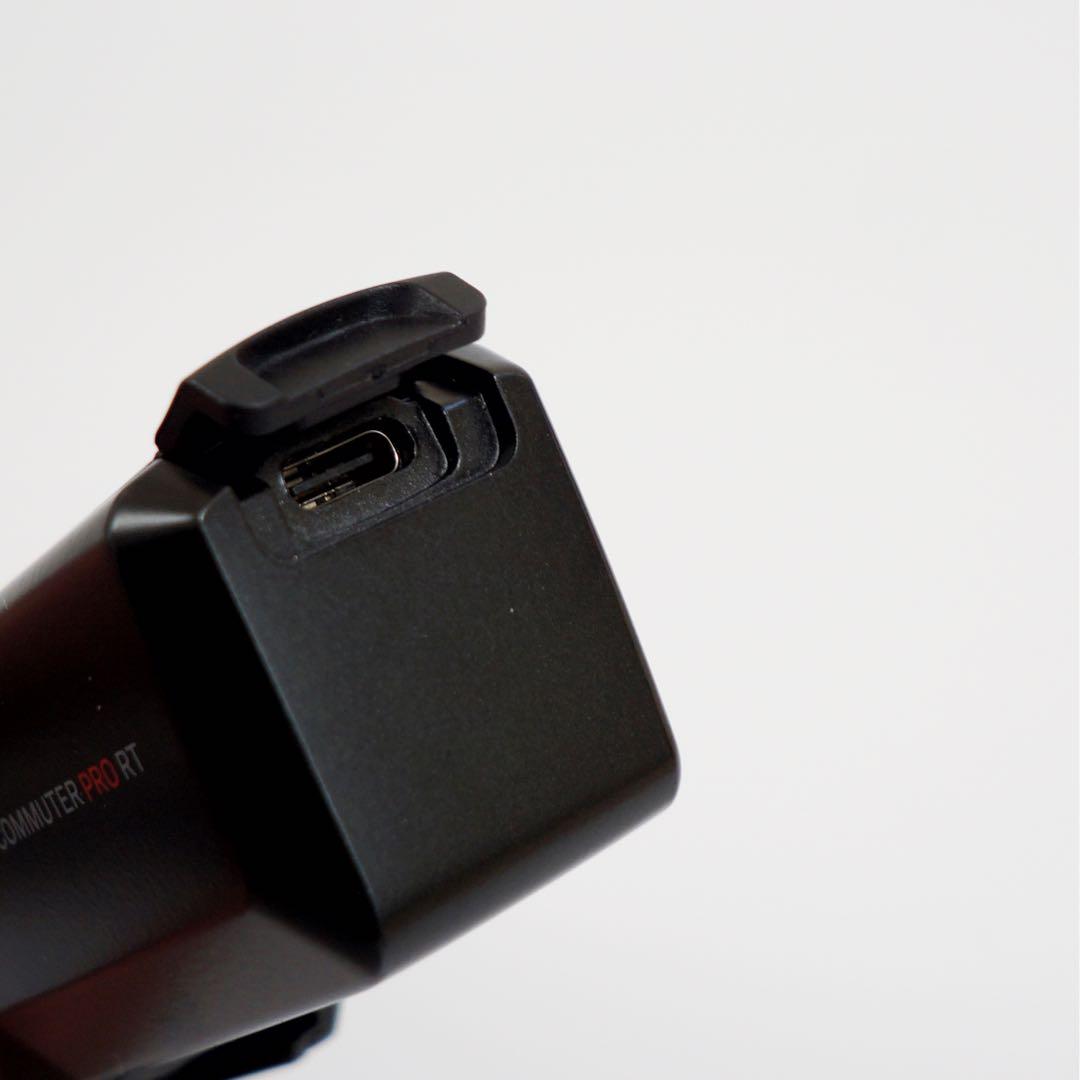 トレック Commuter Pro RT フロントライト