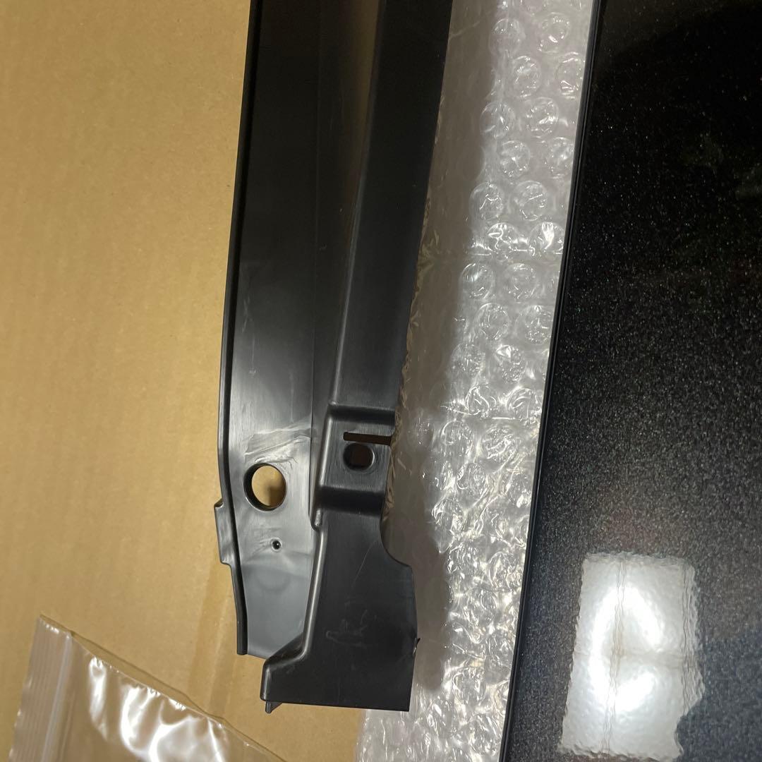 ハリアー80 モデリスタ　左リアドア　クォーター　サイドスカート