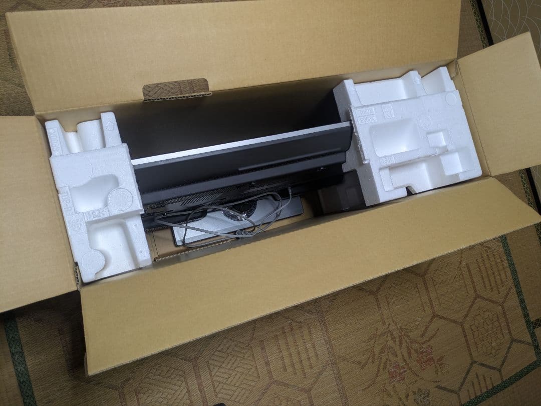 AQUOS シャープ SHARP LC-32DZ3 2010年 32インチテレビ