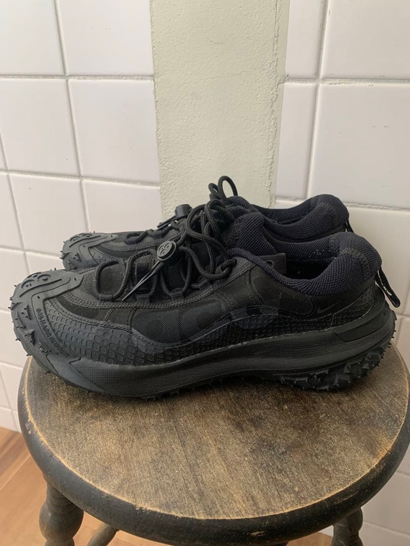 靴 NIKE ACG MOUNTAIN FLY 2 LOW TRIPLE