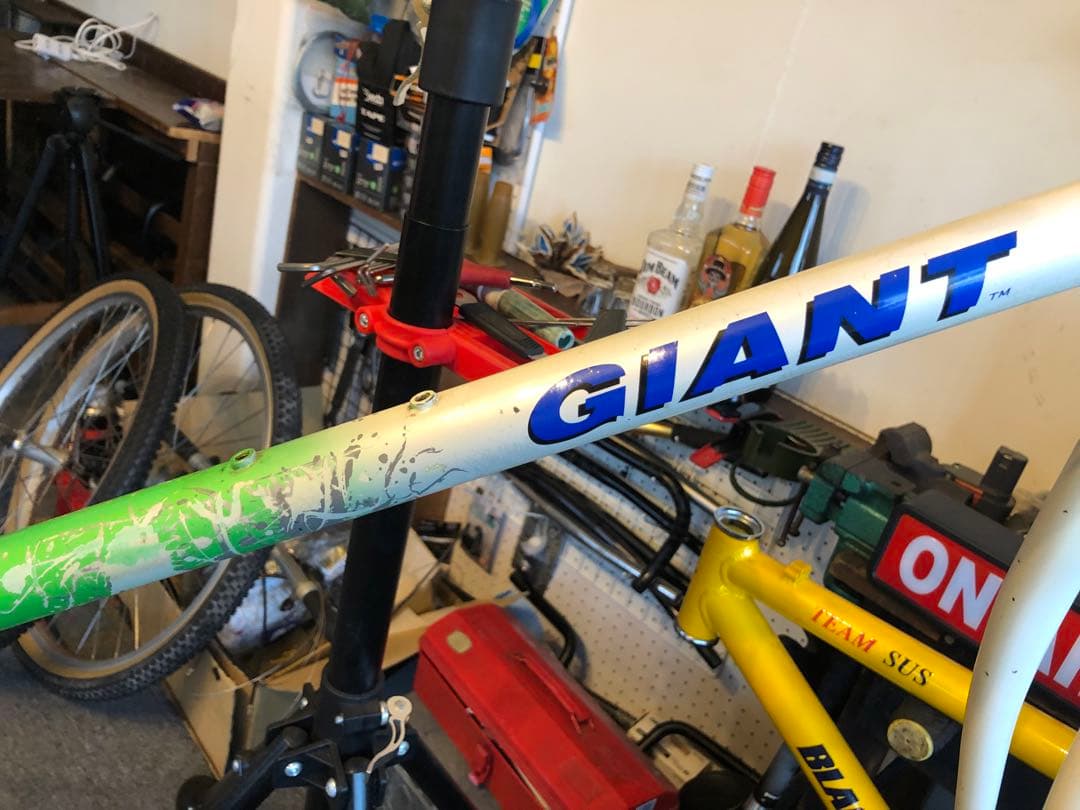 【f@プロフ】GIANTビンテージMTBフレーム