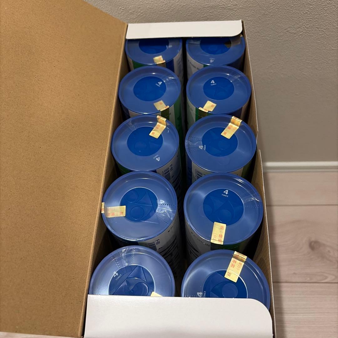 ヨネックス　ニューオフシャル　4番✖️10本