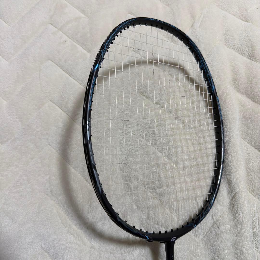 VOLTRIC Z-FORCE バドミントンラケット