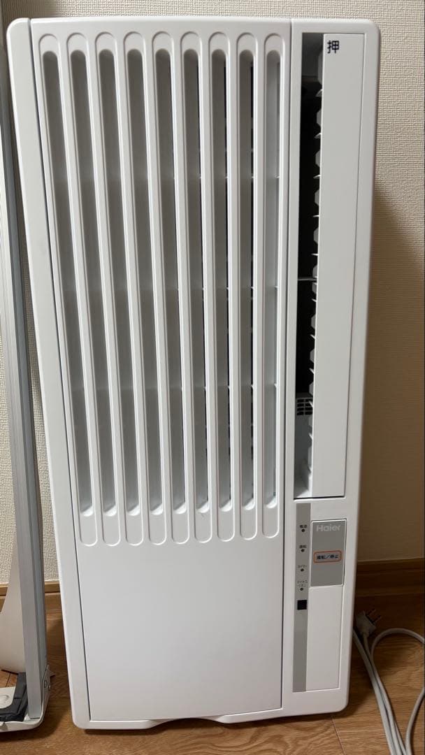送料込　2022年製　Haier 窓用エアコン JA-16W