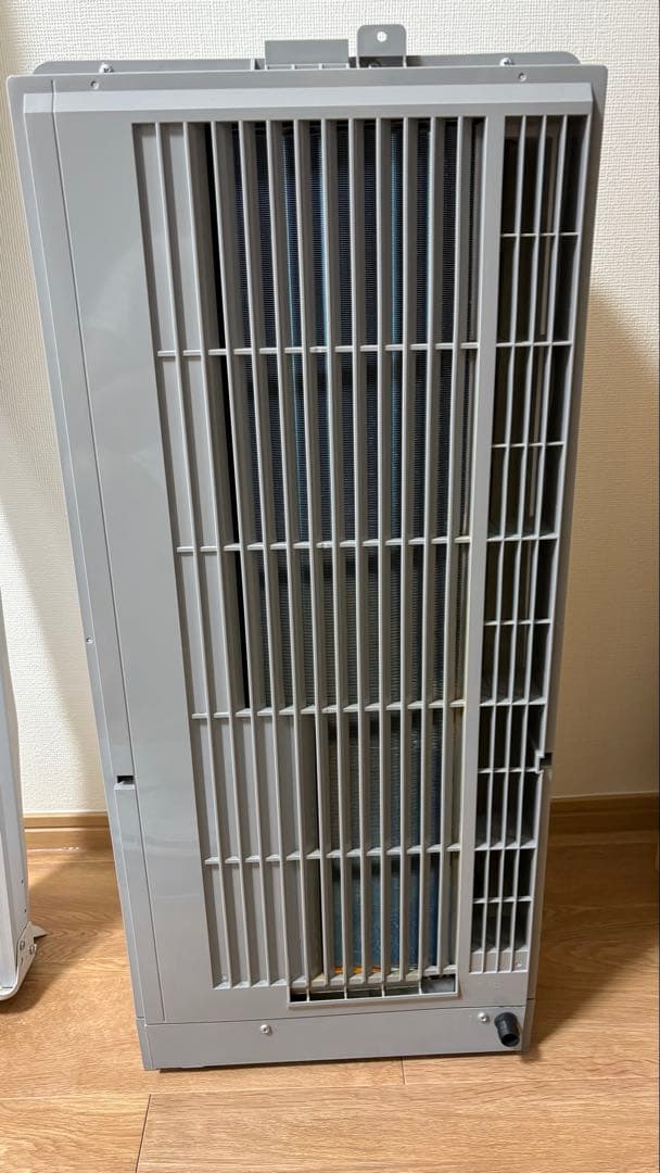 送料込　2022年製　Haier 窓用エアコン JA-16W