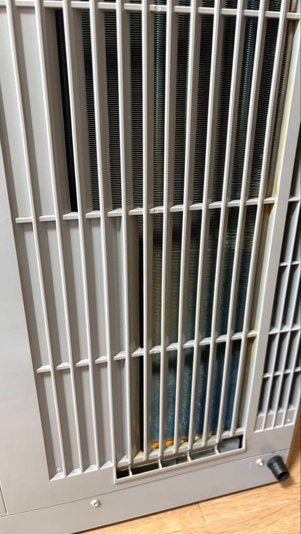 送料込　2022年製　Haier 窓用エアコン JA-16W