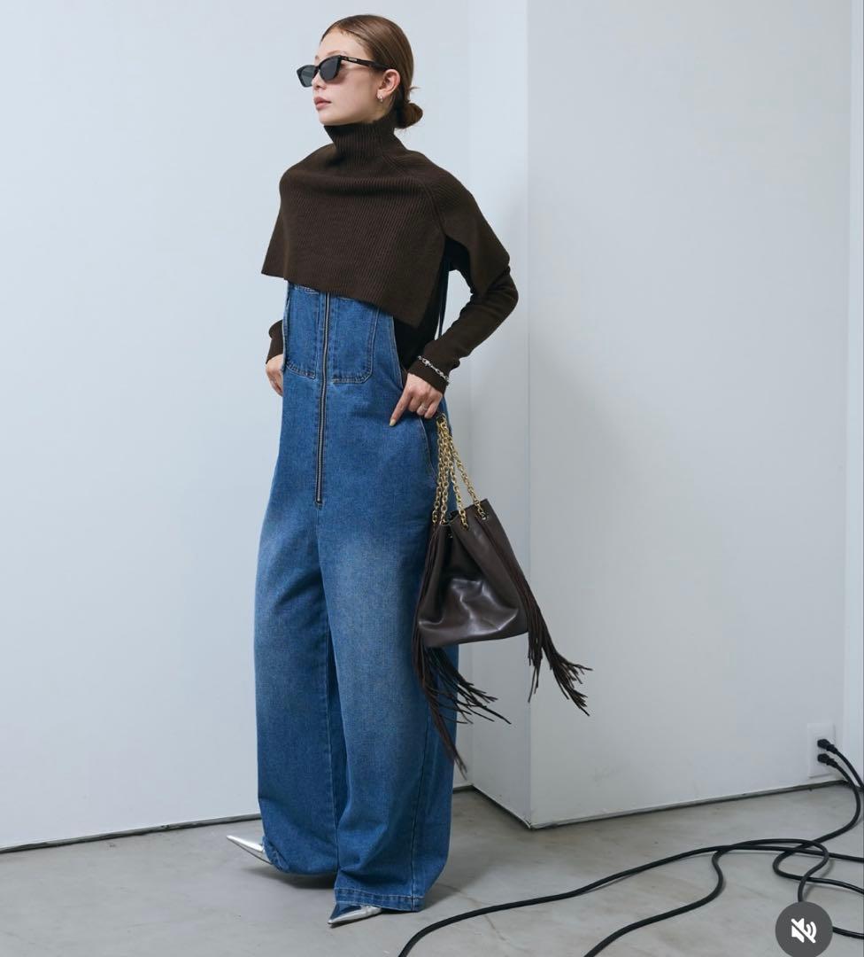 IAMALPHA ケープアンサンブルニット&フロントジップデザインサロペット