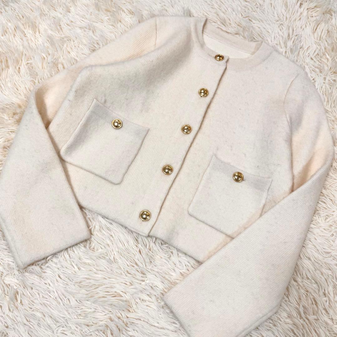 美品　anuans カシミヤブレンドノーカラーニットジャケット　2025年