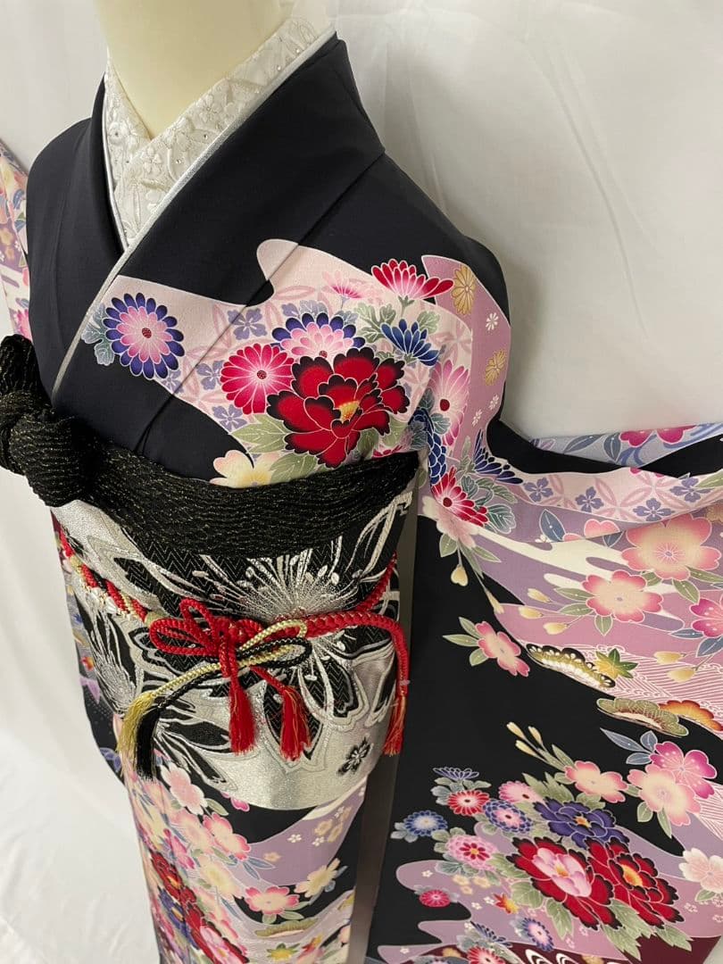 売約済み【WA-Modern】★★正絹　京紅型　黒地　振袖単品