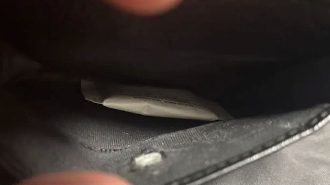 [あんしん鑑定]GUCCI アニマリエ 二つ折り財布 ハチ