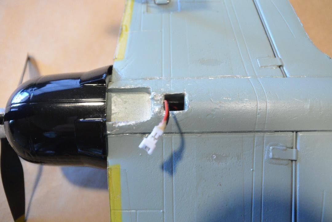 ハイテック４CH３GZERO ゼロ戦