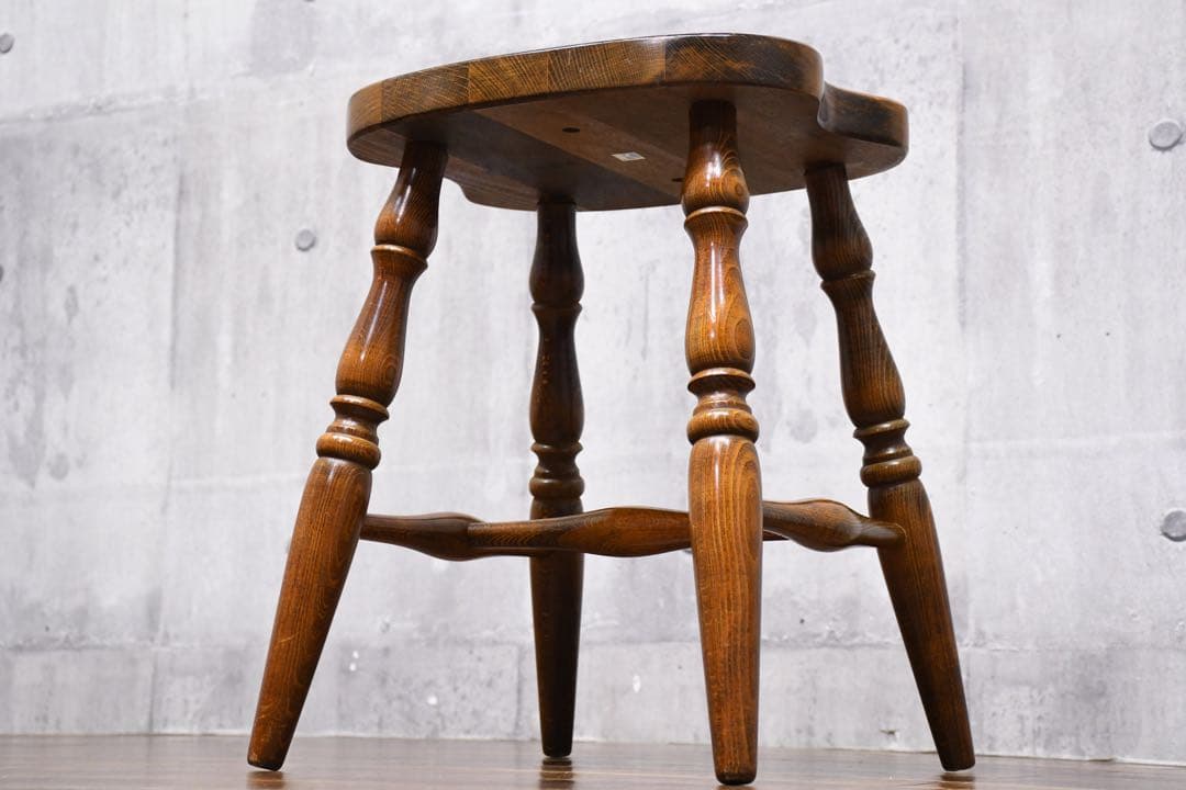 EIK43 飛騨産業 HIDA キツツキ 穂高シリーズ スツール ナラ/楢無垢材