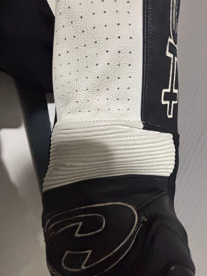 Held ヘルド レーシング用レザーパンツ サイズ48