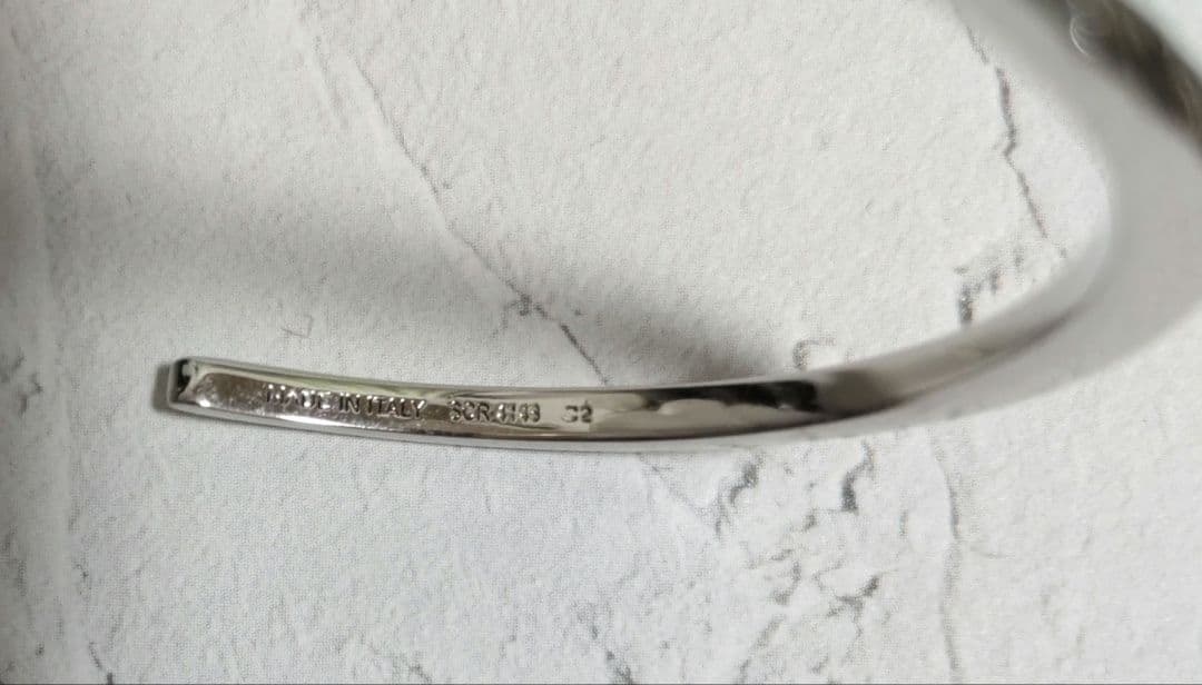 CÉLINE セリーヌ　シルバーバングル 保存袋付き