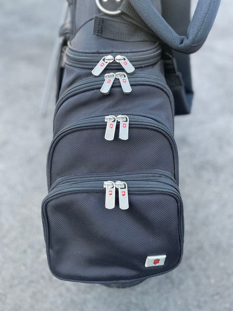 Victorinox スタンド式キャディバッグ