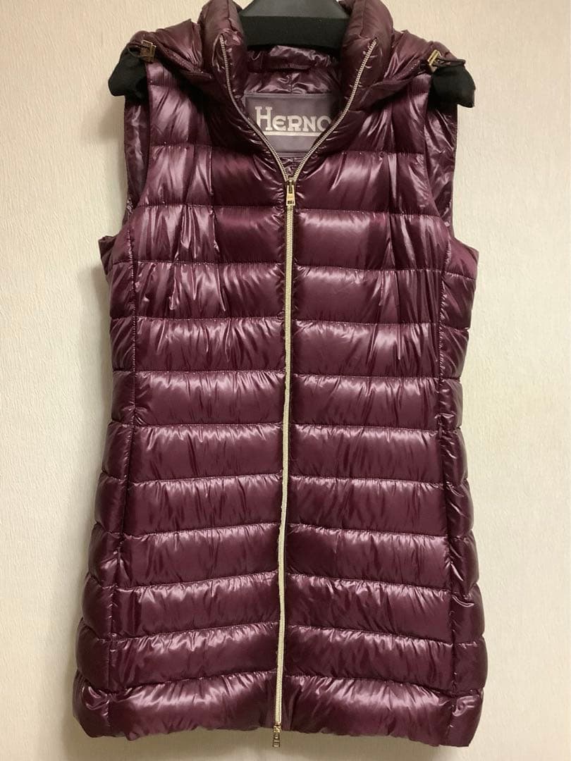 HERNO ヘルノ　レディスダウンベスト　ロング丈　フード付き　サイズ42