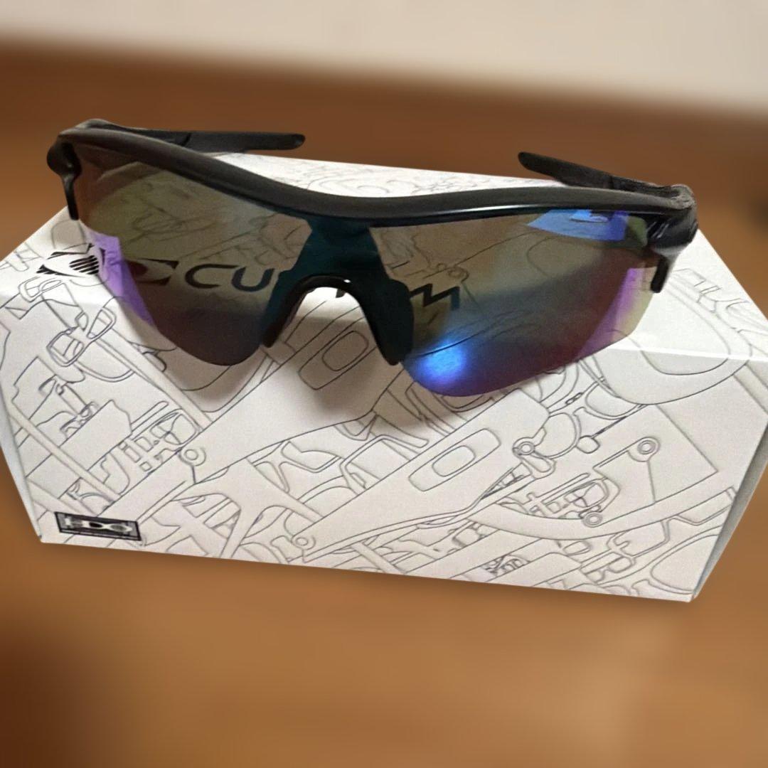 KT様価額✨付属品完備✨OAKLEY レーダーロックカスタム品レンズブルー系