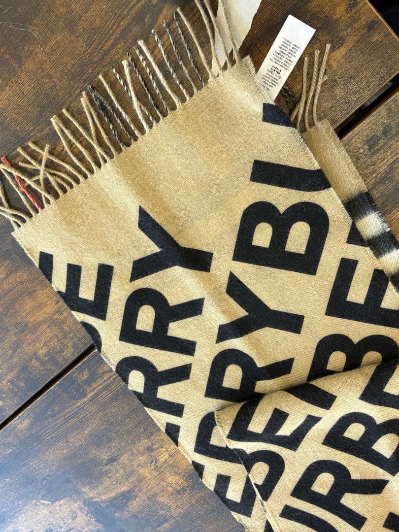 BURBERRY ロゴ入りマフラー カシミア