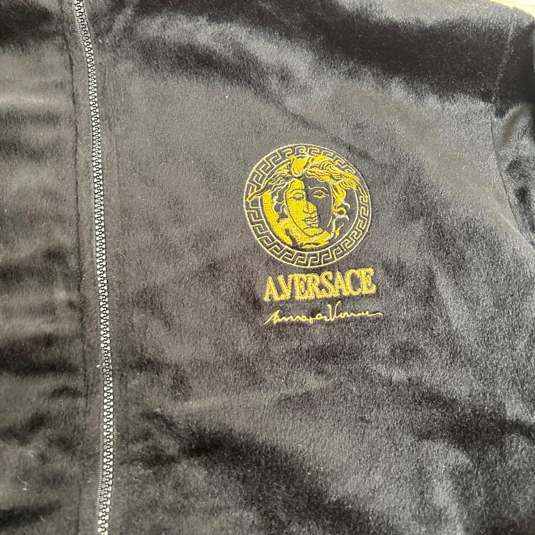 O*読様 ヴェルサーチ ベロア ジャケット ビッグロゴ メデューサ 刺繍