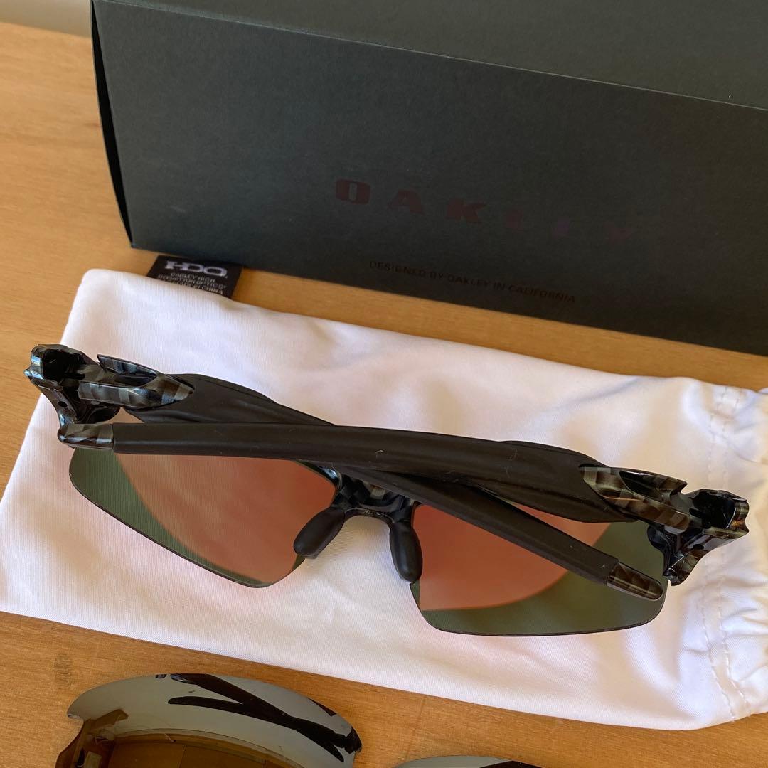 偏光　Oakley オークリー　FLAK 2.0 カーボンブラック　純正レンズ付