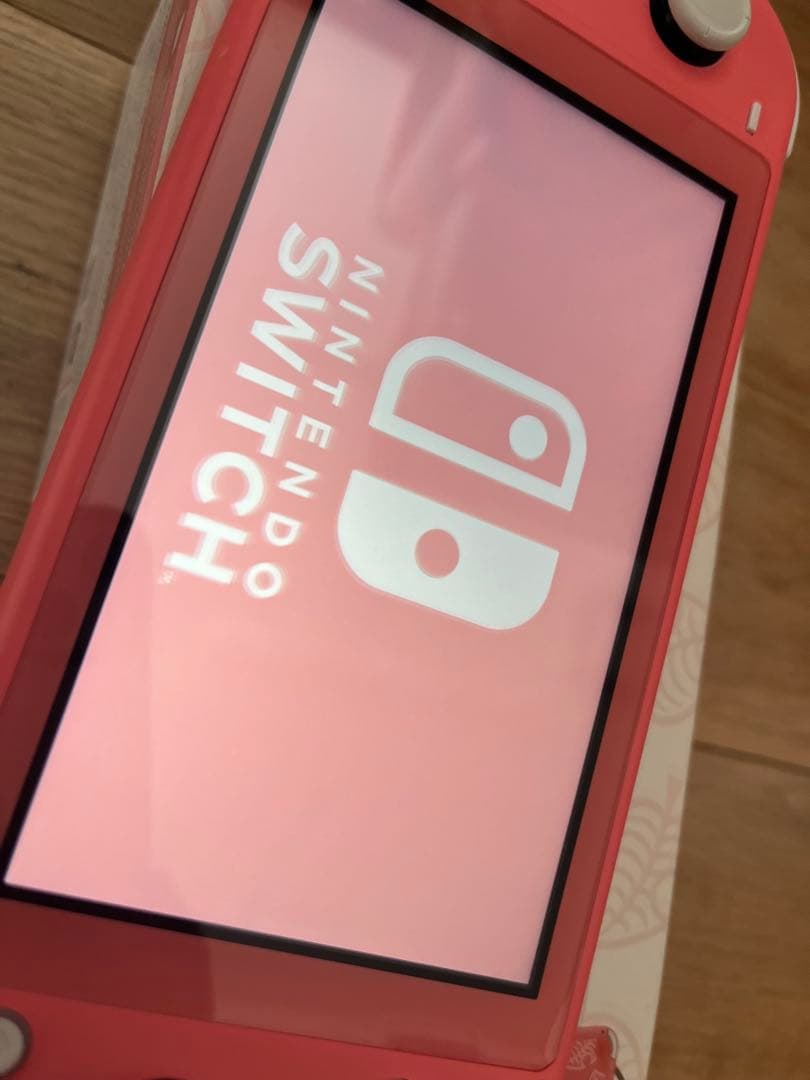 Nintendo Switch right+あつ森（ダウンロード版付き）