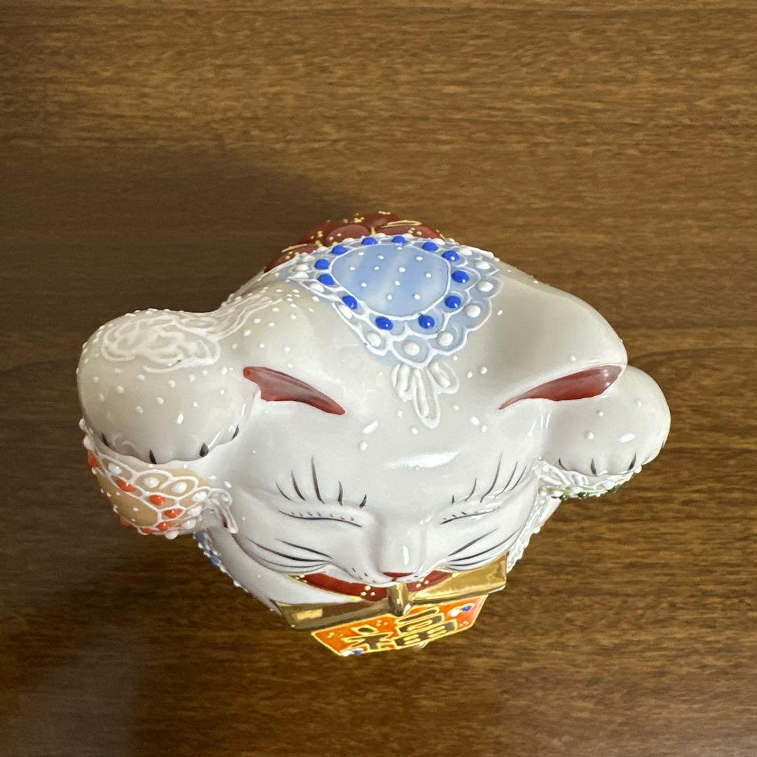 九谷焼 絵馬 招き猫 4.5号 両手上げ 白盛 猫置物 陶器