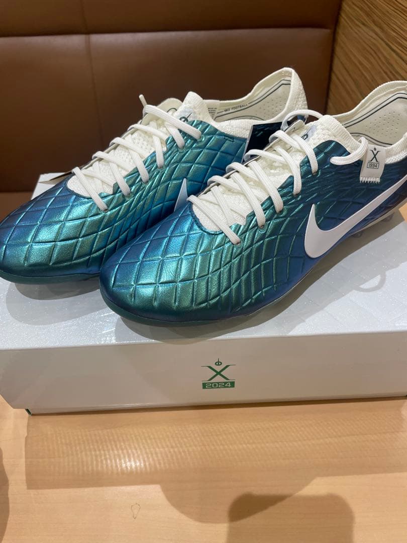 NIKE ナイキ　ティエンポレジェンド10 AG 30周年モデル