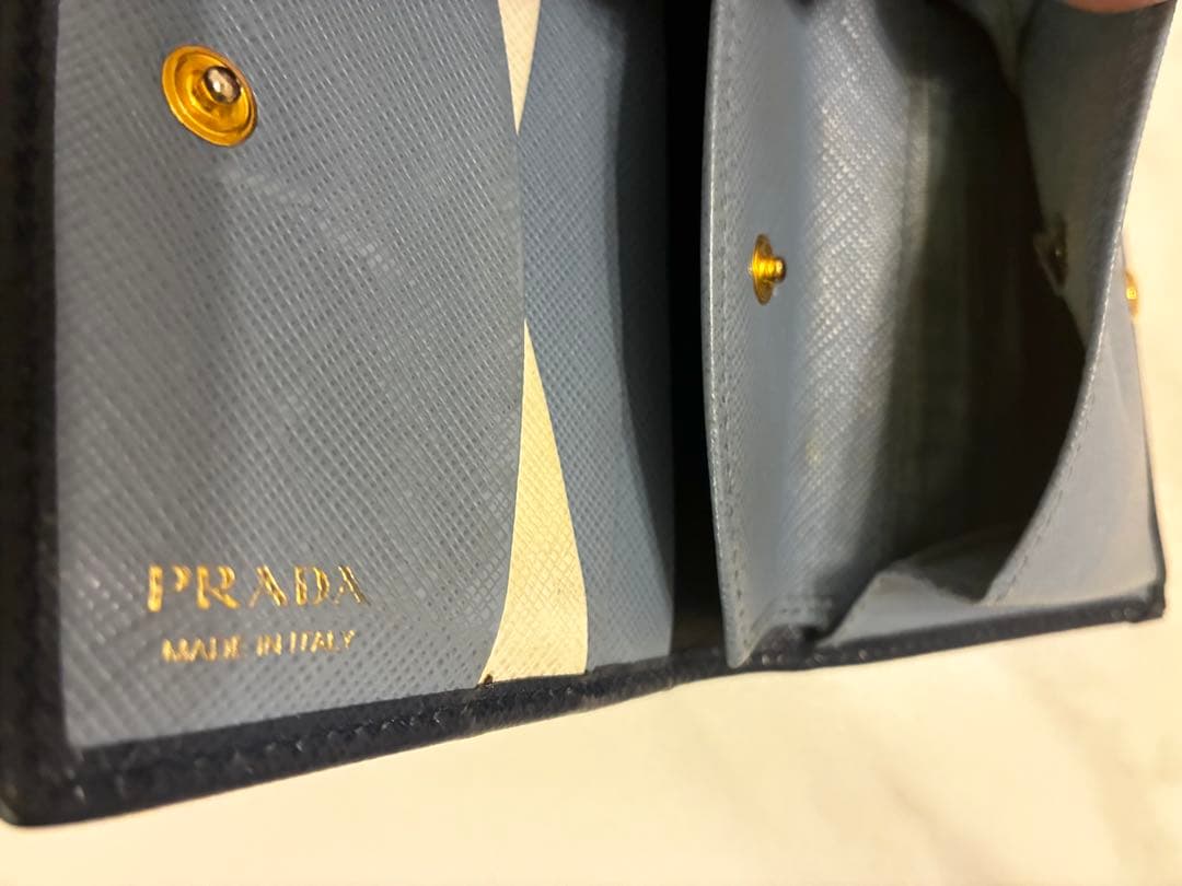 PRADA プラダ　サフィアーノ　バイカラー二つ折り財布　ブルー/ライトブルー