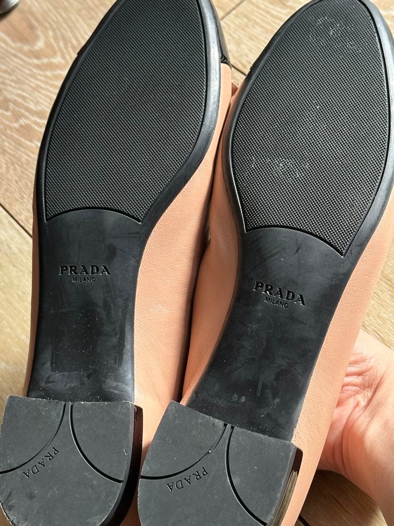 超美品 プラダ フラットパンプス バレエ バイカラー リボン ベージュ