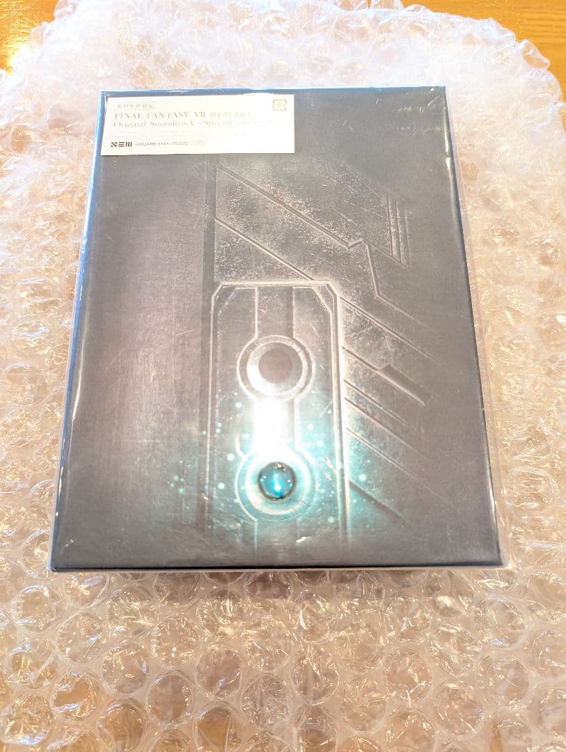 新品未開封　ファイナルファンタジー7リメイク　初回限定版　サントラ