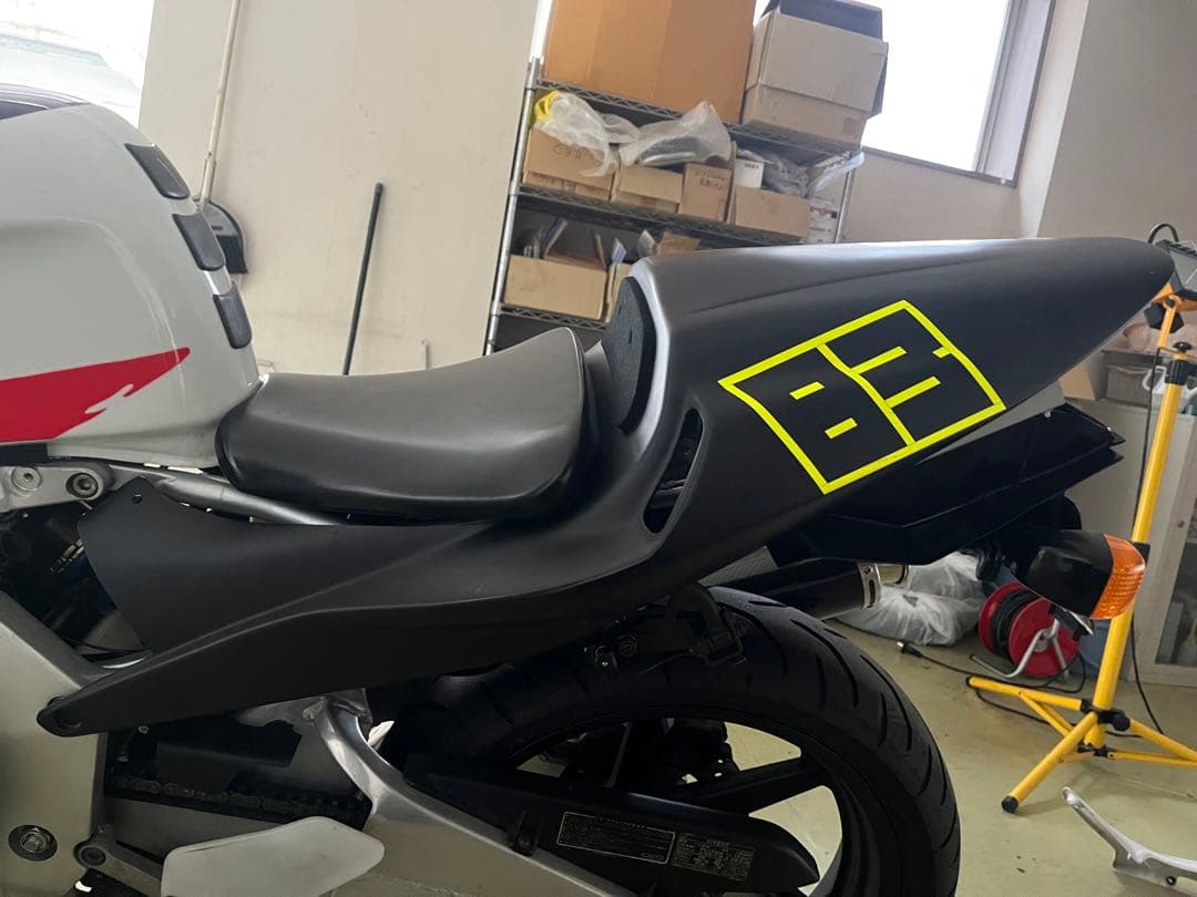 CBR250RR mc22 社外シート　カウル