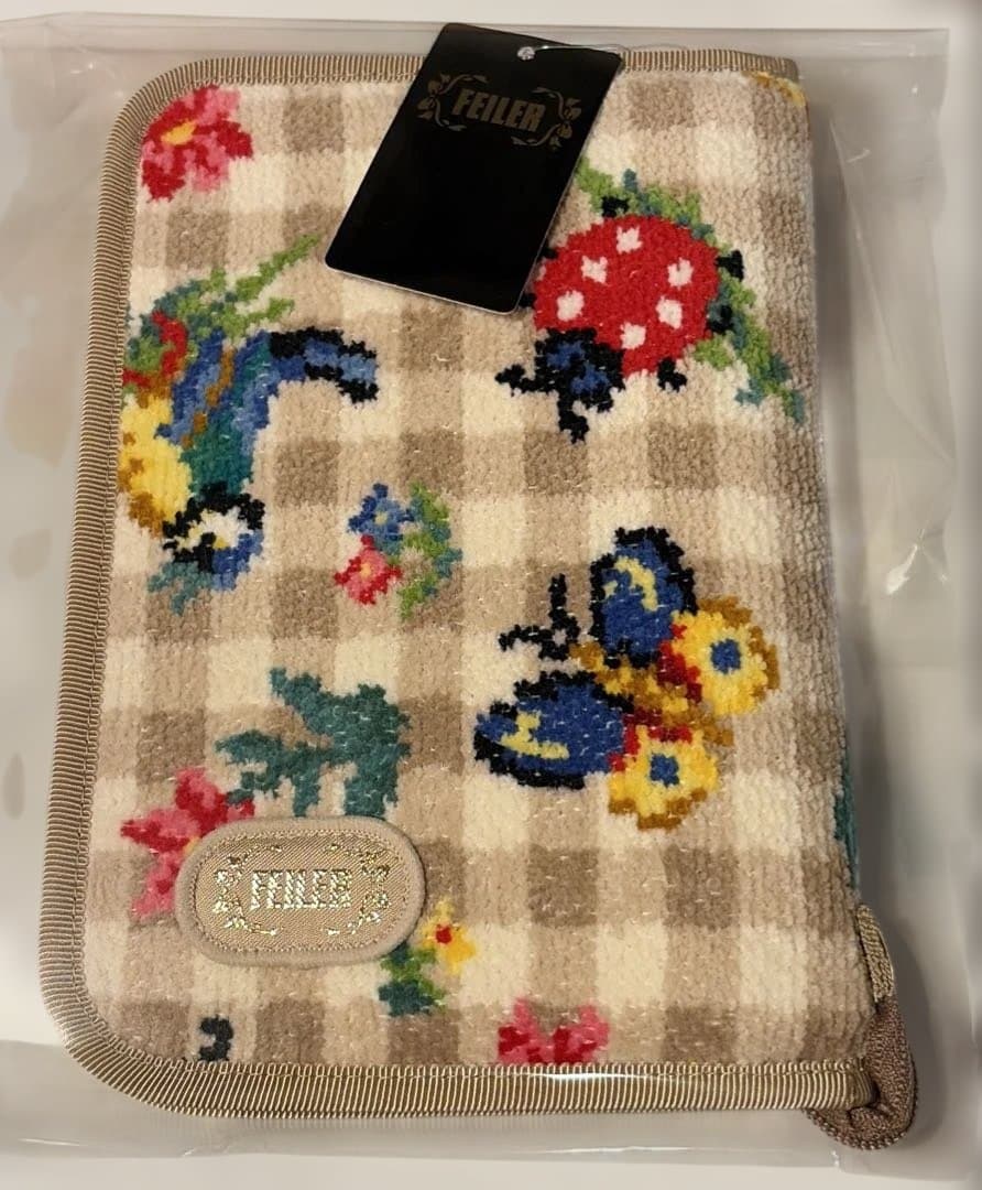 新品　フェイラー ハイジチェック ベージュ マルチケース