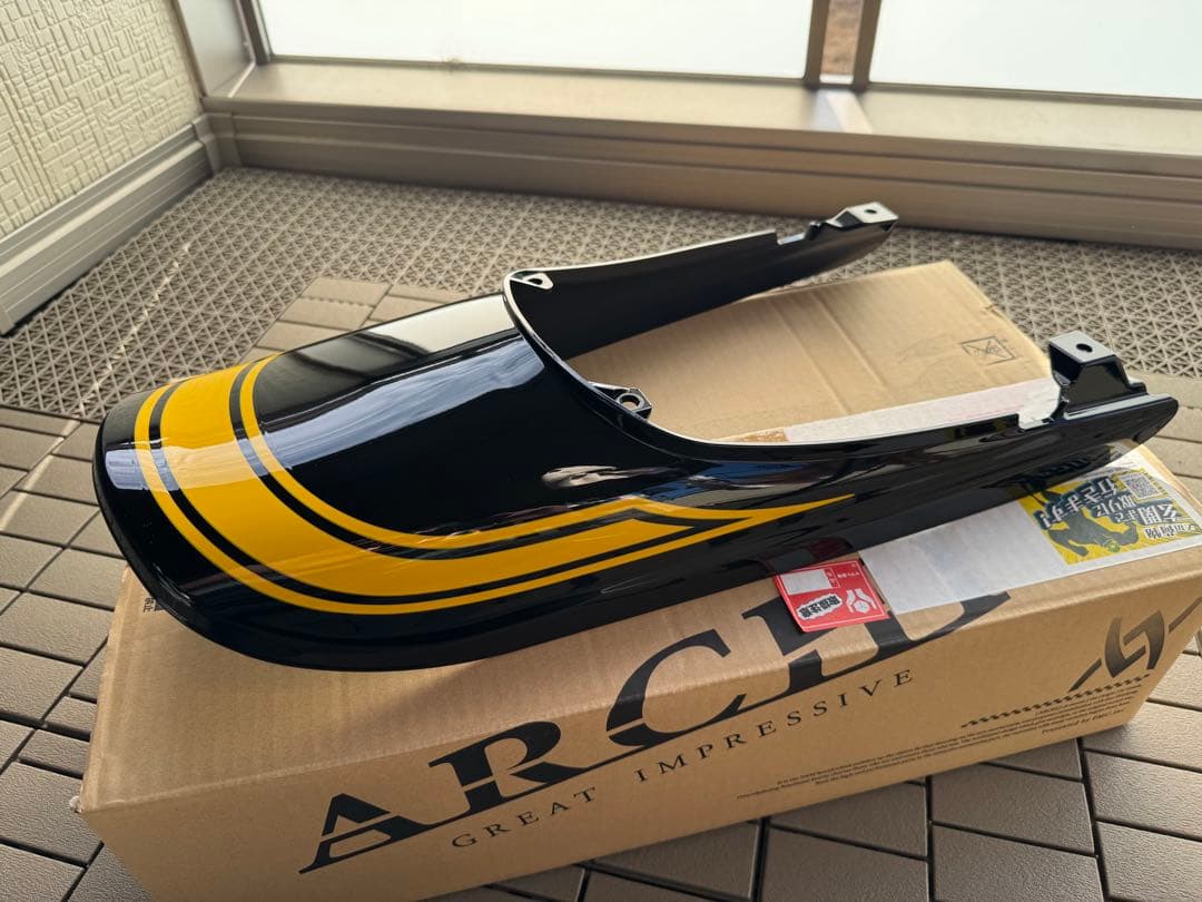 ARCHI アーキ Kawasaki Z900RS SE　ロングテールカウル