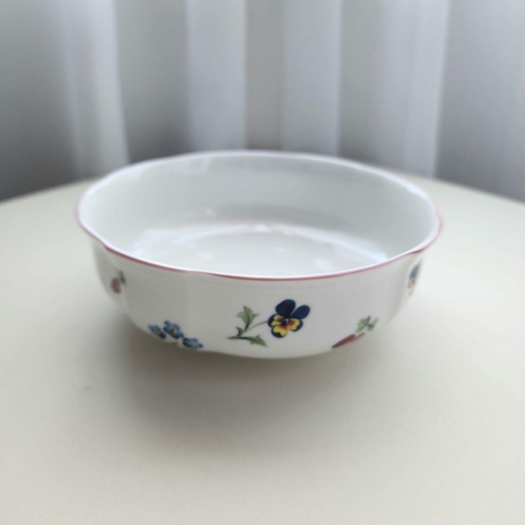 ビレロイボッホ　プチフルール　サラダボウル 2個セット