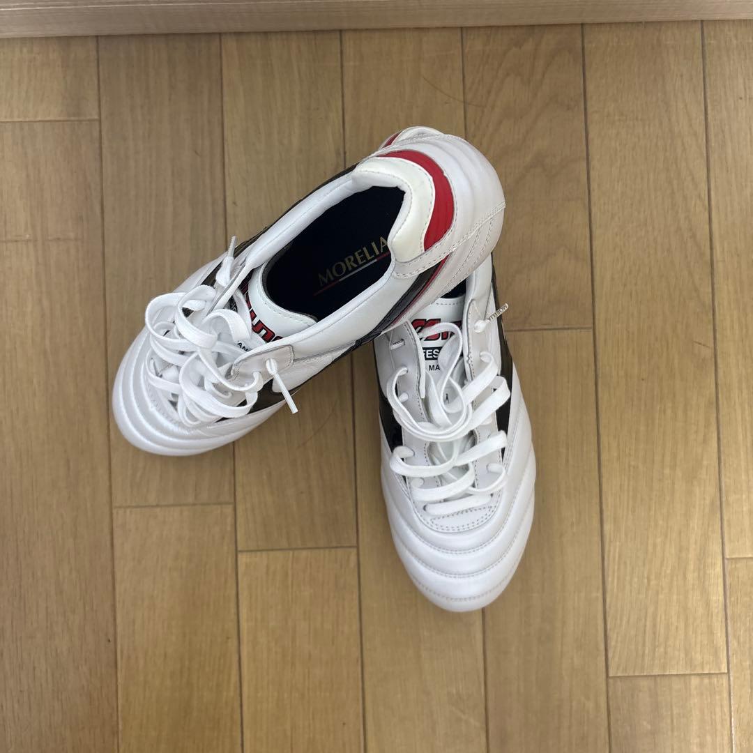 Mizuno Morelia サッカーシューズ ホワイト/ブラック/レッド