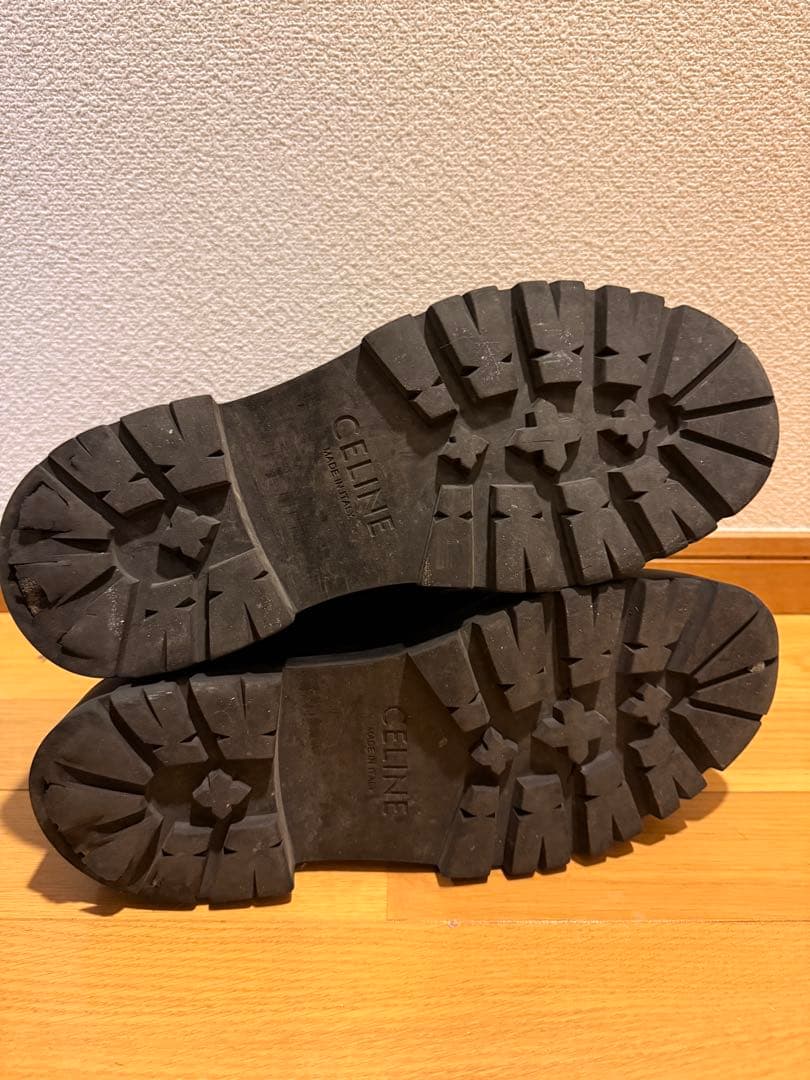CELINE ブラックブーツ 厚底