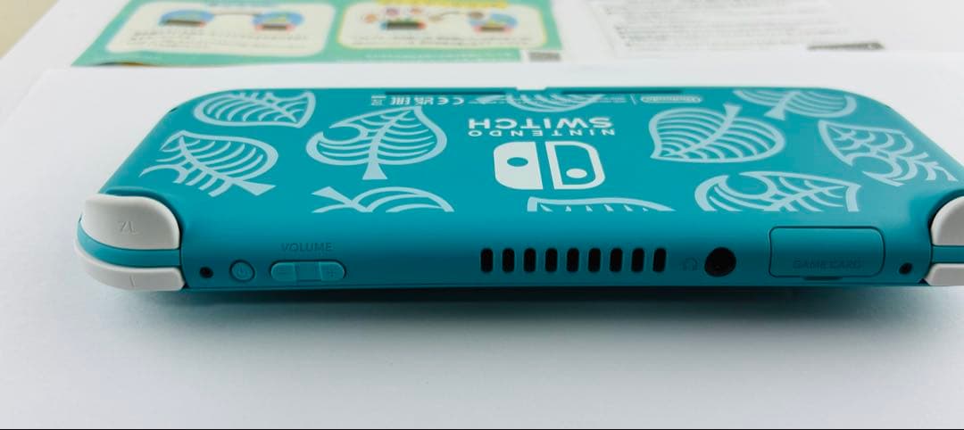 極美品 任天堂 スイッチ ライト どうぶつの森 まめきち つぶきち