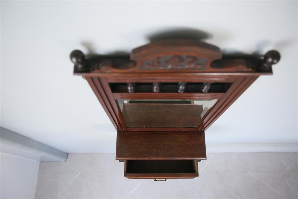 英国アンティーク木製ウォールミラー/化粧鏡/洗面台鏡/壁掛け鏡(91-137)