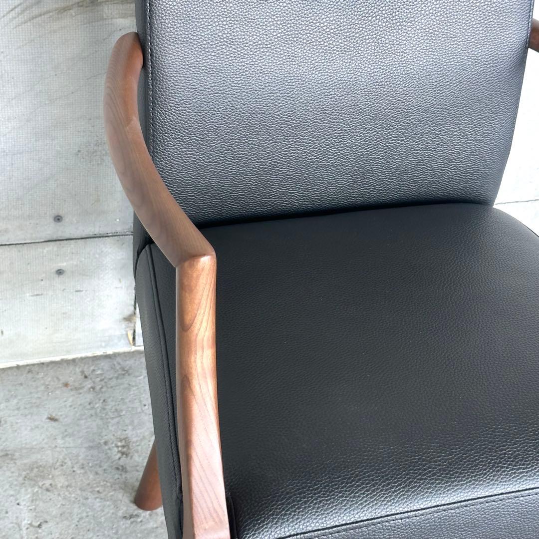シギヤマ家具 SK ARCHE MBR 04 チェア｜天然木×ブラックレザー調｜